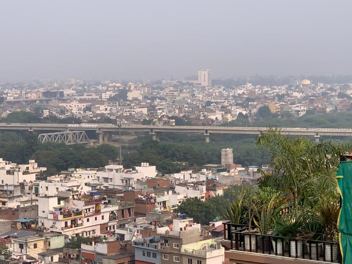 Kamil'S Studio Apartment Lucknow Luaran gambar