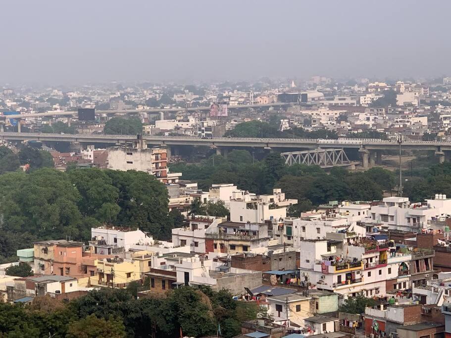 Kamil'S Studio Apartment Lucknow Luaran gambar