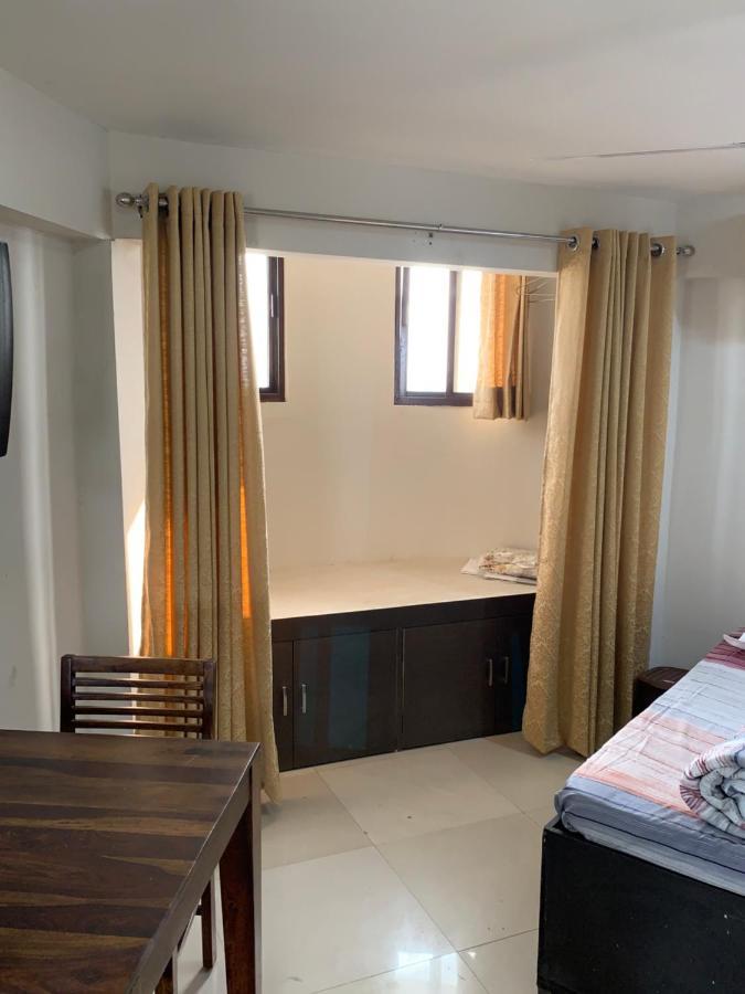 Kamil'S Studio Apartment Lucknow Luaran gambar